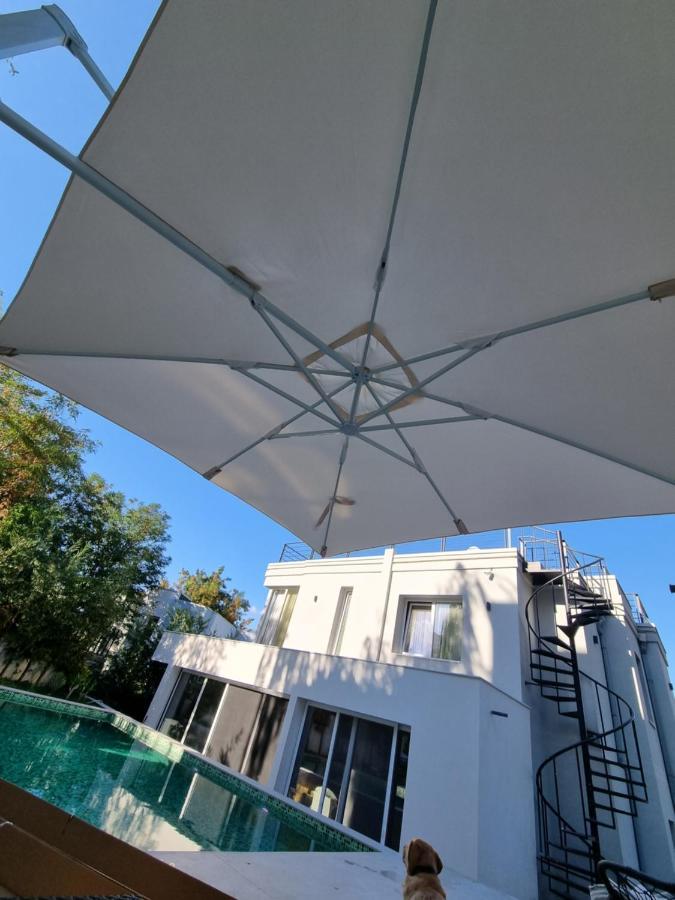 Willa Melodia Tirana
