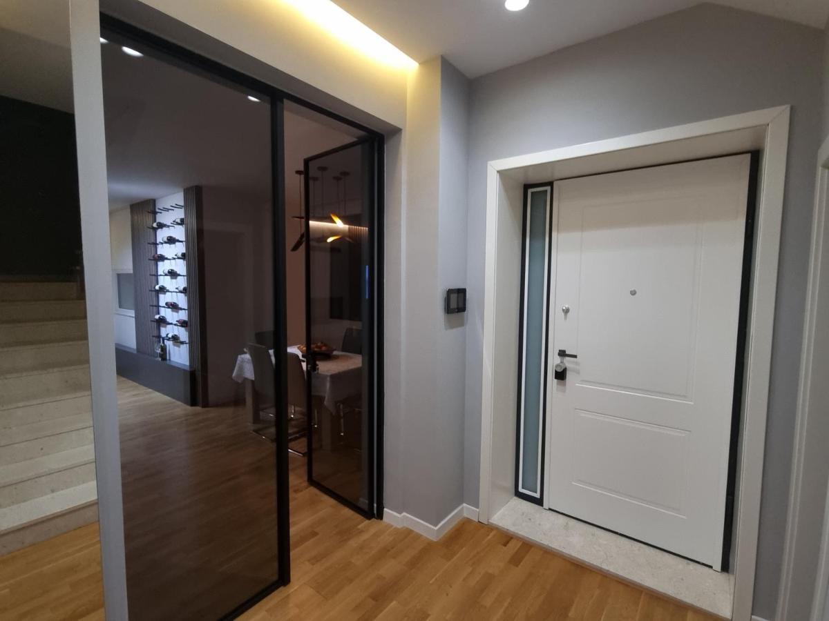 Melodia Villa *